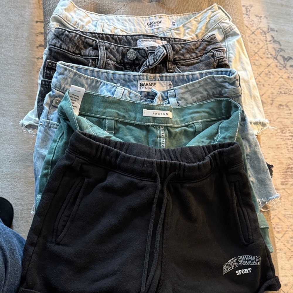 PacSun and Garage Shorts 5 pairs size 26 3/4 XS green black denim